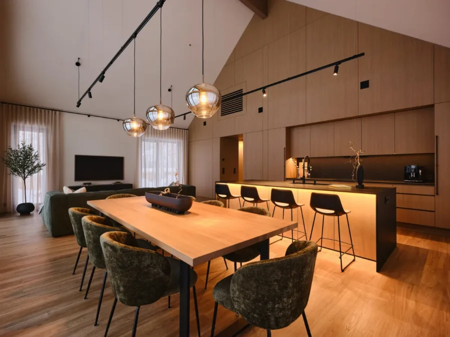 Soome Maja puitmaja, elementmaja eriprojekt Ööbik. Hubane disainmaja. Köök.